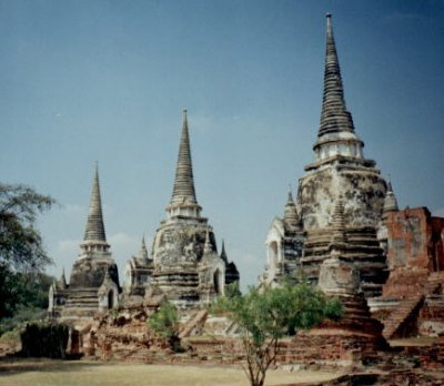 ayutthaya chedi