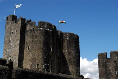 caerphilly castle history