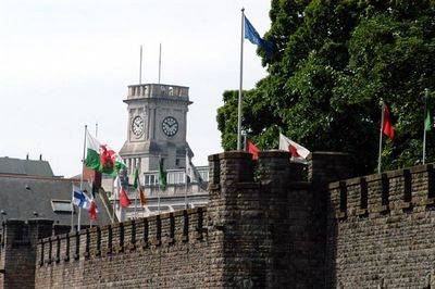 cardiff castle building