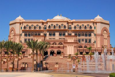 emirates palace hotel