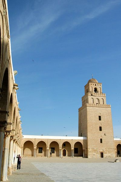 oqba ibn nafaa mosque