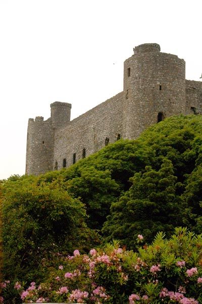the harlech castle facts