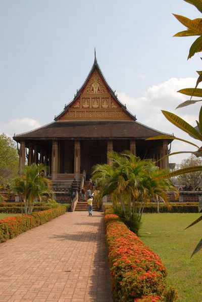 wat haw pha kaew