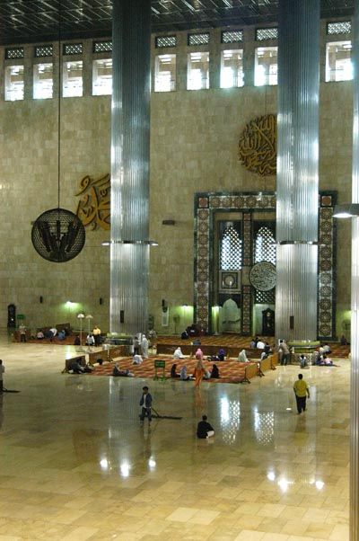 istiqlal mosque design