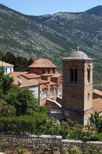 ossios loukas monastery