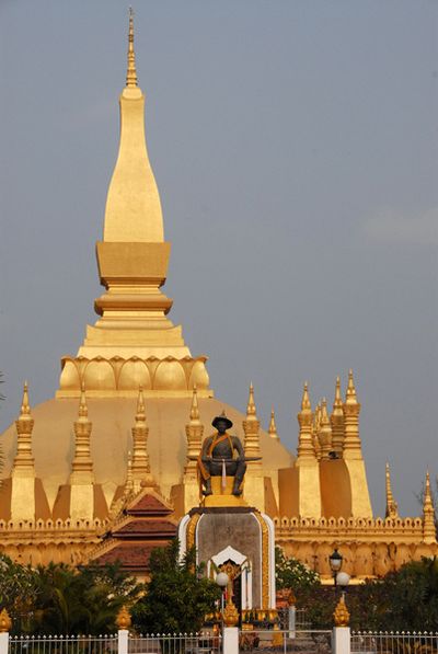 wat that luang