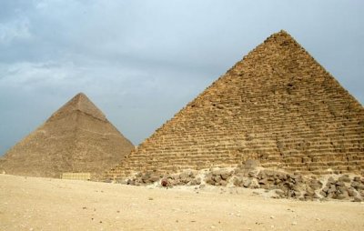 pyramids of egypt