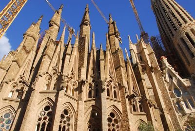 sagrada familia building