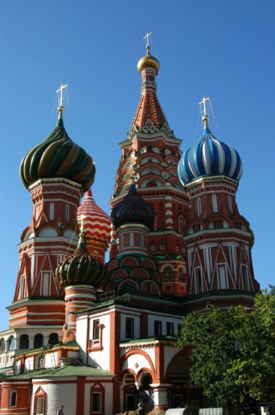st basil cathedral built