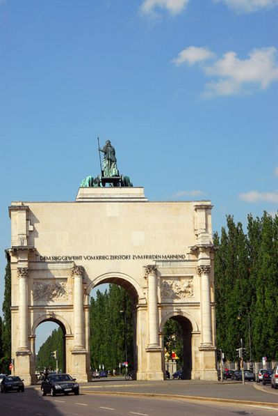 siegestor building