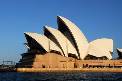 sydney opera building