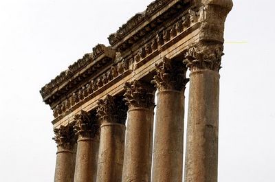 column the temple of jupiter baalbek