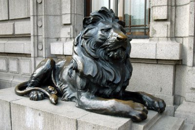 lion at the hsbc building