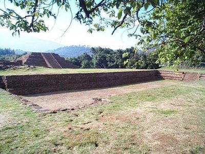 tingambato pyramid