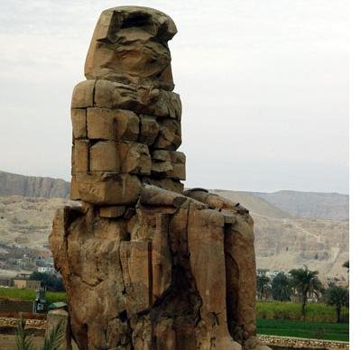 colossi of memnon