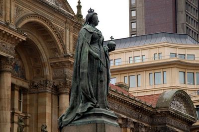 victoria square birmingham england